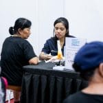 pei yun is doing consultation about patient knee pain